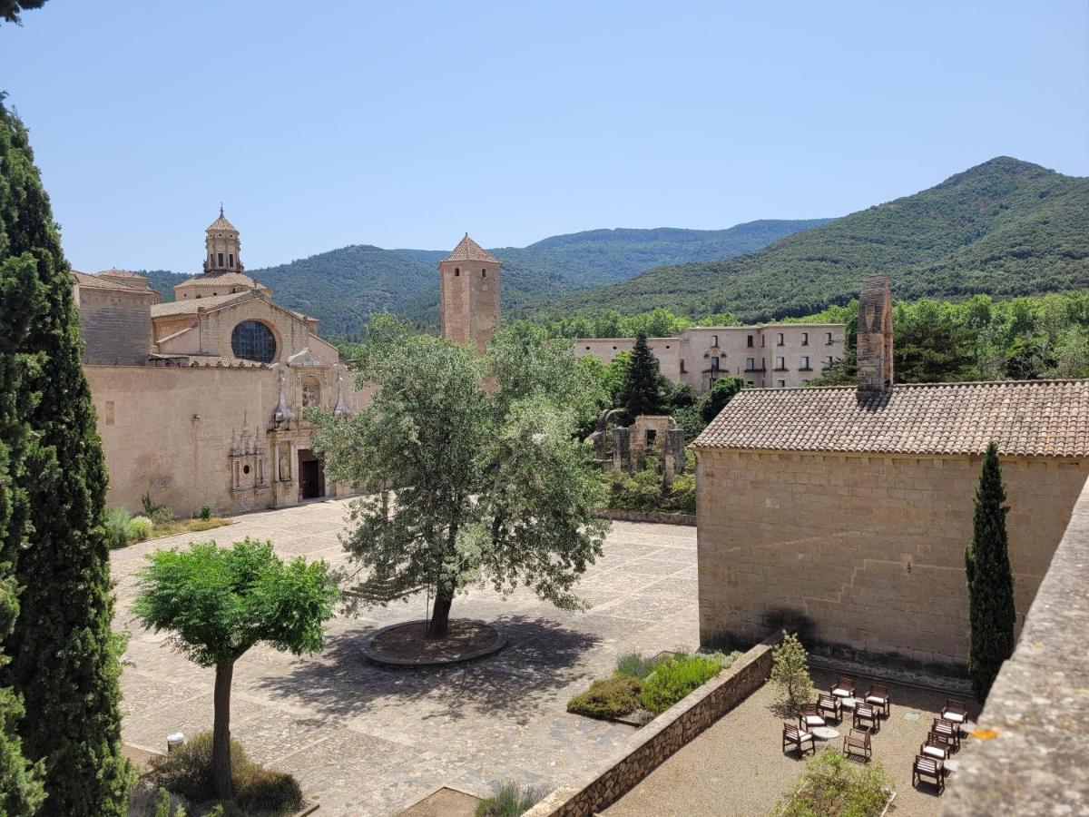 Hostatgeria De Poblet Hotel Buitenkant foto